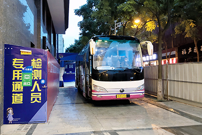 D:党工办工作2022年宣传工作2022.1111.15瓦力游戏长运彭州：奋力克时艰  战疫勇担任官网20221115-04-01.jpg