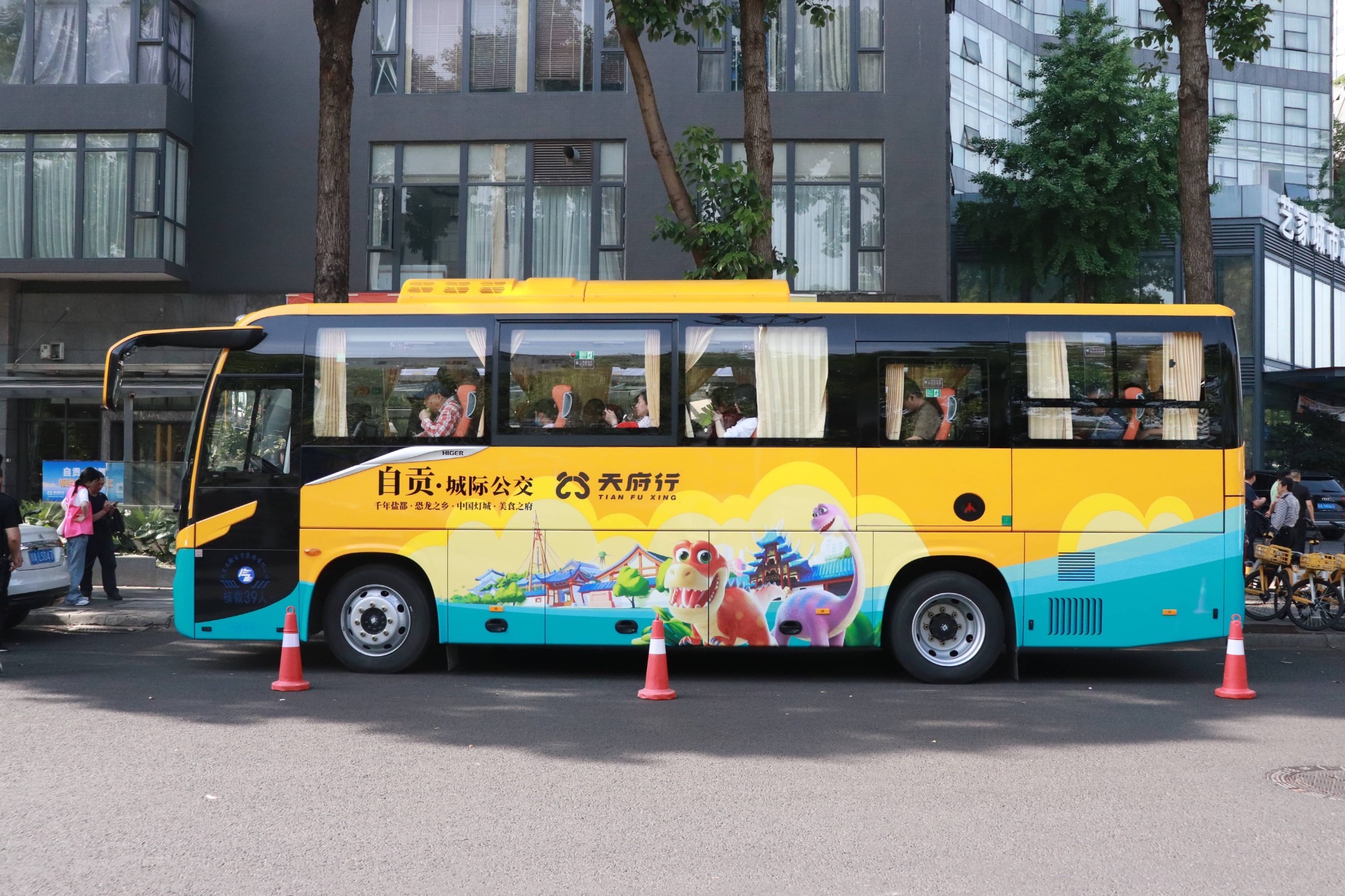 一线观摩取真经，转型攻坚谋破局