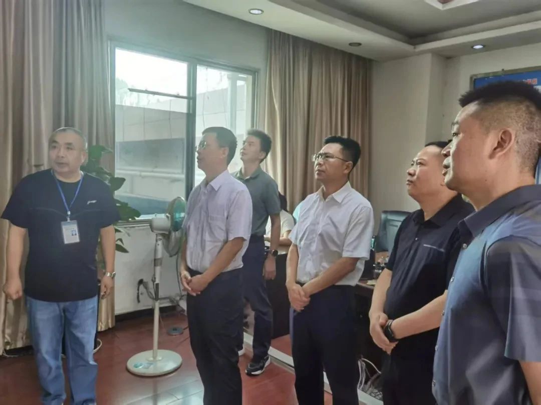 四川省交通运输厅副厅长胡洪波赴遂宁包保督导，筑牢汛期暑期运输安全防线