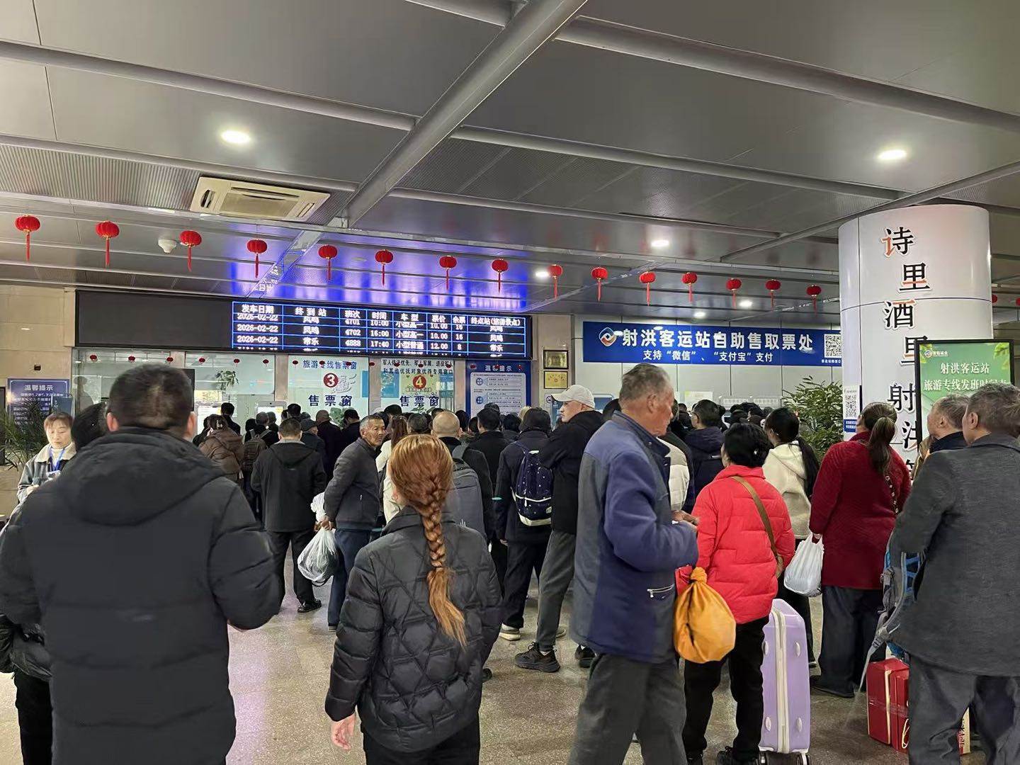 每一公里归途，都有他们的坚守